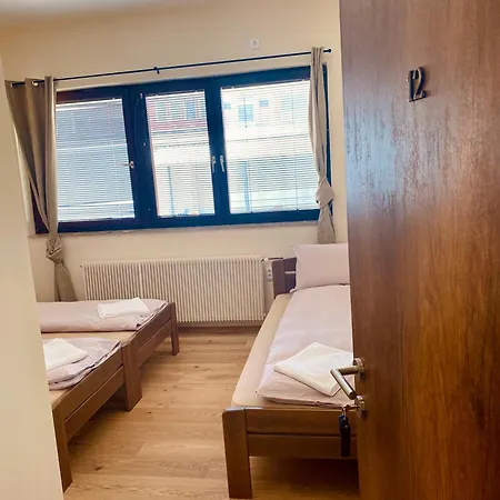 Capriolo Tlu Guest house *